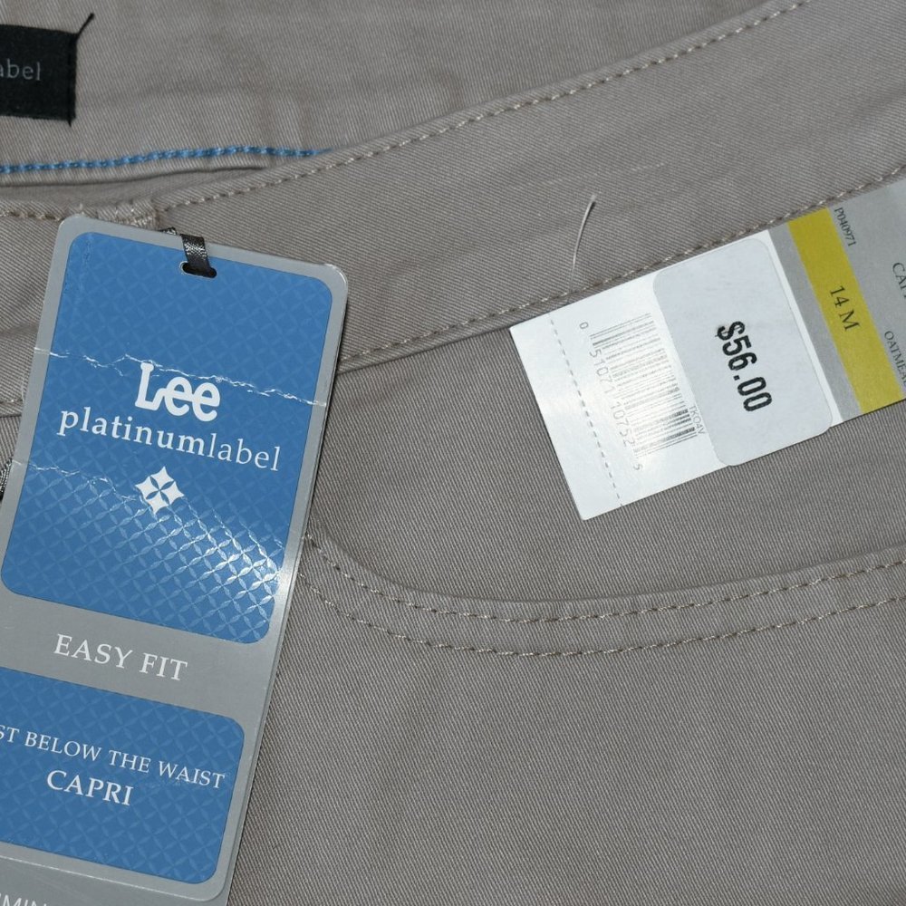 LEE Platinum Label Capris - Picture 5 of 5